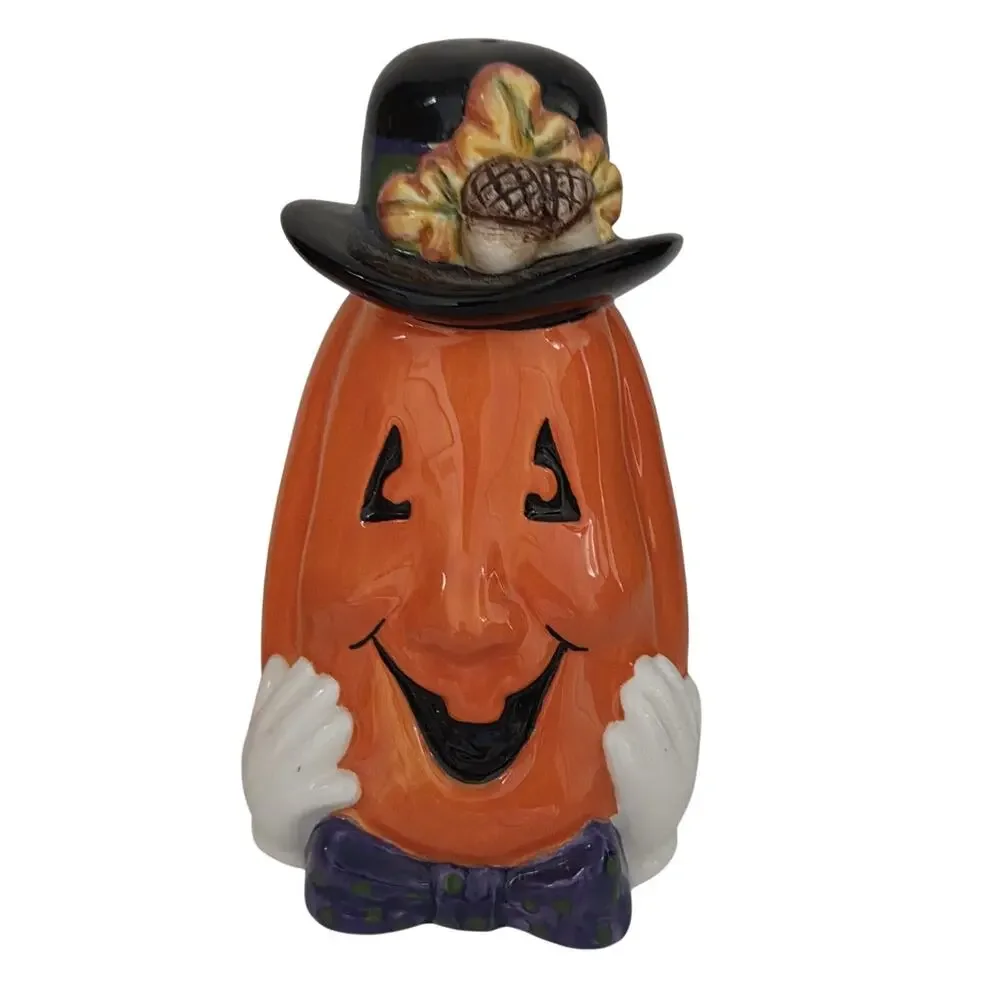 Vintage 2000 Fitz & Floyd Derby Pumpkins Salt & Pepper Shakers with Box